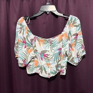 Roxy Pure Sugar Puff Sleeve Crop Top